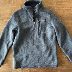 Patagonia boys better sweater half zip size small, blue